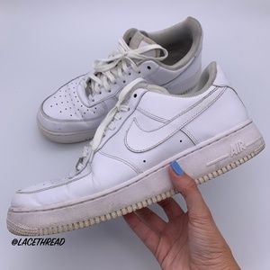 NIKE - AIR FORCE 1 MENS CLASSIC ALL WHITE SNEAKERS
